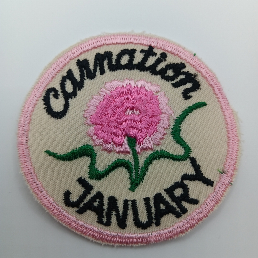 1970s Vintage January Birthday Pink Carnation Flower 70s Sew On Applique Patch - Picture 5 of 5